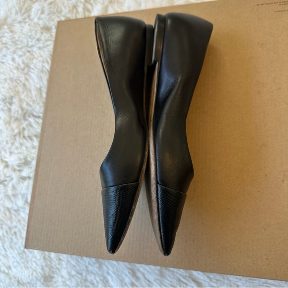 Tory Burch Penelope Black Cap Toe Flats Size: 5 M - Picture 5 of 8
